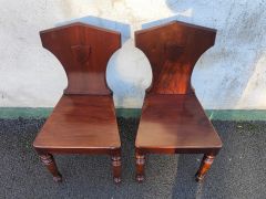 Pair of victorian mahogany hall chairs Thumbnail 3