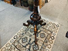 Victorian burr-walnut occasional table Thumbnail 4