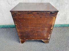 Georgian mahogany chest converted top into drinks cabinet Thumbnail 6
