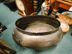 Copper jardiniere Thumbnail 2