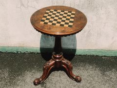Victorian burr walnut games table Thumbnail 3