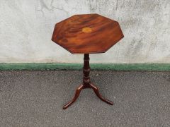 19th century mahogany occasional table  Thumbnail 3