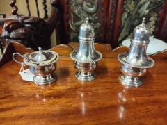 Irish silver three piece condiment set Thumbnail 4
