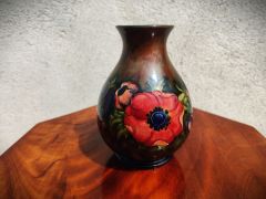Moorcroft vase Thumbnail 2