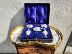 Seven piece silver condiment set Thumbnail 1