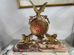 19th century french marble & ormolu clock Thumbnail 4