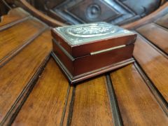 Silver topped box Thumbnail 4