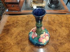 Moorcroft lamp  Thumbnail 4