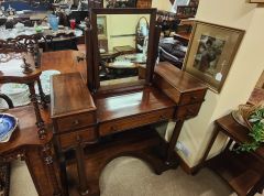 Victorian dressing table Thumbnail 2