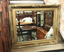 Gilt framed mirror Thumbnail 3