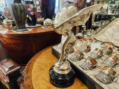 Gilt bronze figure  Thumbnail 1
