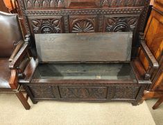 Victorian carved oak monks bench Thumbnail 2