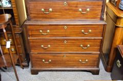 Georgian mahogany chest on chest Thumbnail 3
