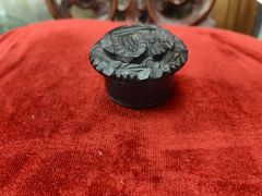 Irish bog oak box Thumbnail 3