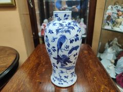 19th century chinese vase Thumbnail 2