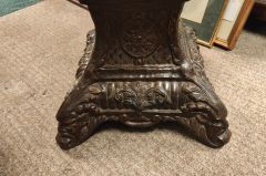Bronze pedestal Thumbnail 4