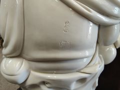 Chinese ceramic buddha Thumbnail 4