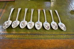 Set of eight silver spoons Thumbnail 2