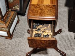Victorian burr walnut sutherland / games table Thumbnail 3