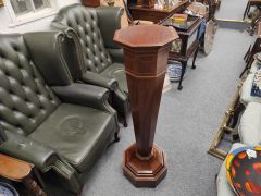 Mahogany pedestal Thumbnail 1