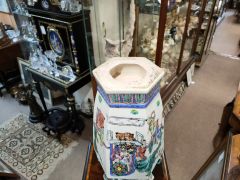 Chinese vase Thumbnail 4