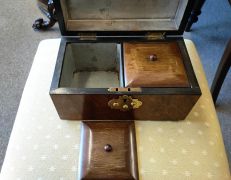 Victorian burr-walnut tea caddy with brass mounts Thumbnail 3