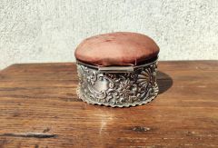 Silver framed pin cushion Thumbnail 3