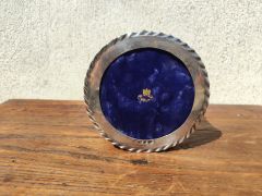 Silver framed pin cushion Thumbnail 3