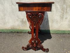 Victorian rosewood sewing table Thumbnail 3