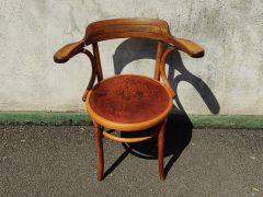 Bentwood armchair Thumbnail 1
