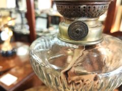 Marble column oil lamp Thumbnail 3