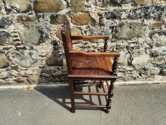 Carved oak high chair Thumbnail 3