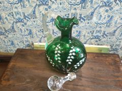 Green glass victorian decanter Thumbnail 2
