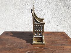 Brass throne  1952-1977 Thumbnail 2