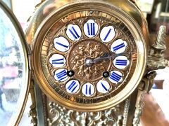 Late victorian brass clock Thumbnail 2