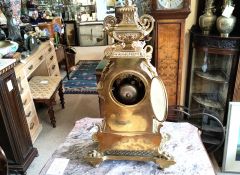 Late victorian brass clock Thumbnail 4