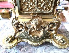 Late victorian brass clock Thumbnail 3