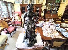 Bronze figure Thumbnail 1