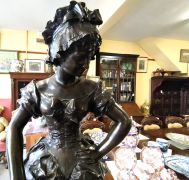 Bronze figure Thumbnail 6