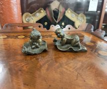 Pair of bronze chinese figures Thumbnail 4