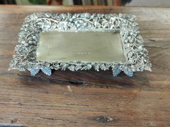 Silver stand Thumbnail 1