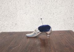 Silver shoe pin cushion Thumbnail 2