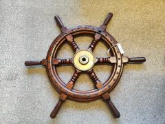 Antique ships wheel Thumbnail 4
