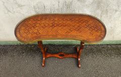 Kingwood side table Thumbnail 1