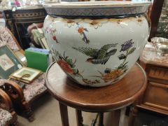 Porcelain chinese jardiniere Thumbnail 2
