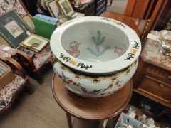 Porcelain chinese jardiniere Thumbnail 3