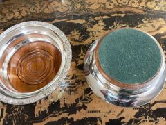 Pair of EPNS plated wine coasters Thumbnail 4