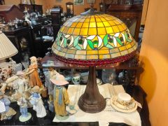 Tiffany lamp Thumbnail 1