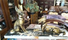 Art deco spelter dogs on marble plinth Thumbnail 3