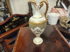 Antique coalport ewer Thumbnail 2